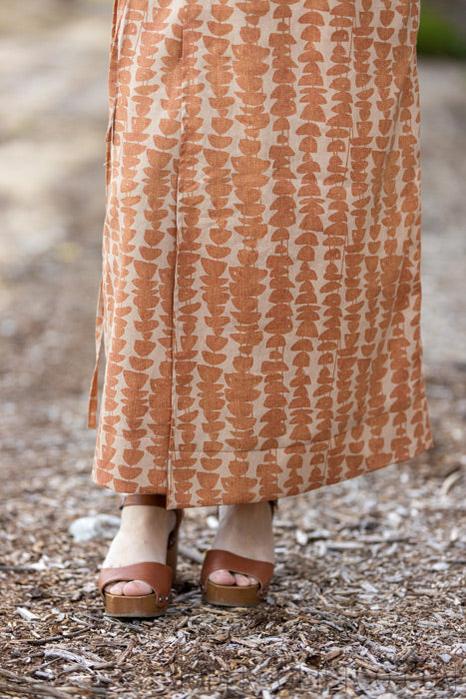 AbstrArt by Katarina Roccella : Stacked Stones Sienna Linen ART22059a