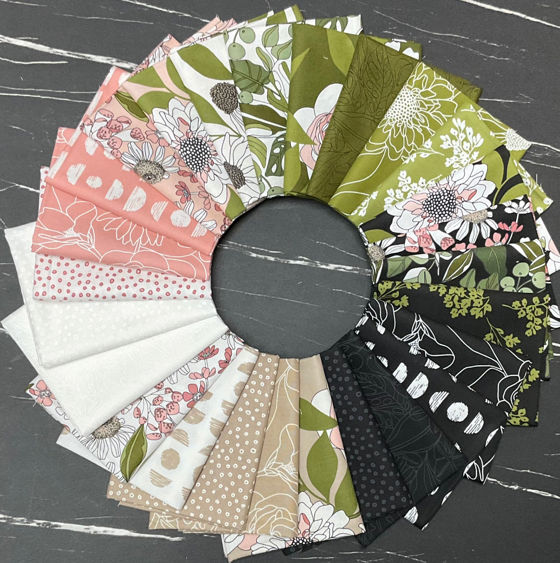 Botany by Ali K. Designs : Heirloom Hearts Quilt Kit