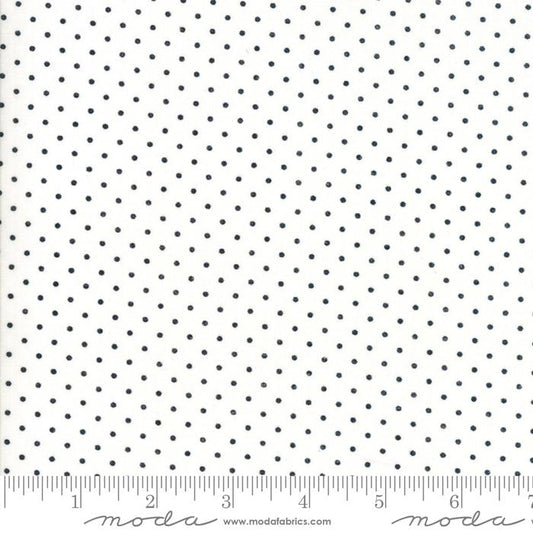 Essential Dots by Moda : White Black 8654 57