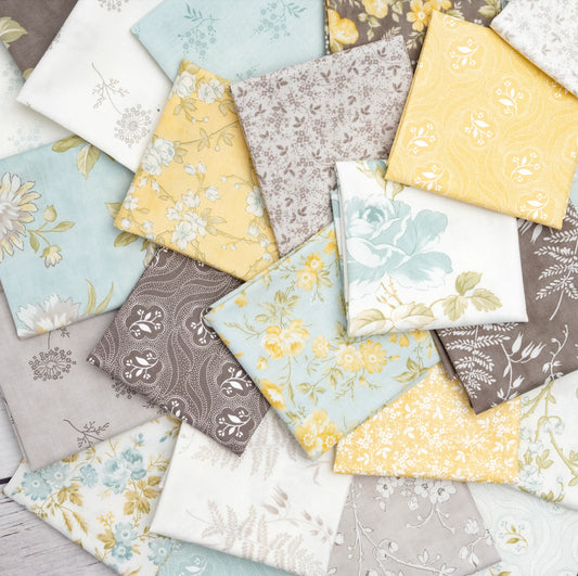 Flair Quilt Kit featuring Honeybloom by 3 Sisters - 1 Left!