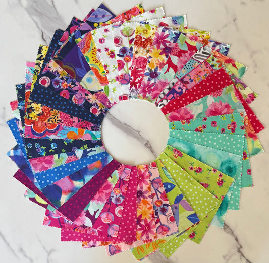 Flower Patches by Amarylis Henderson : Charm Pack