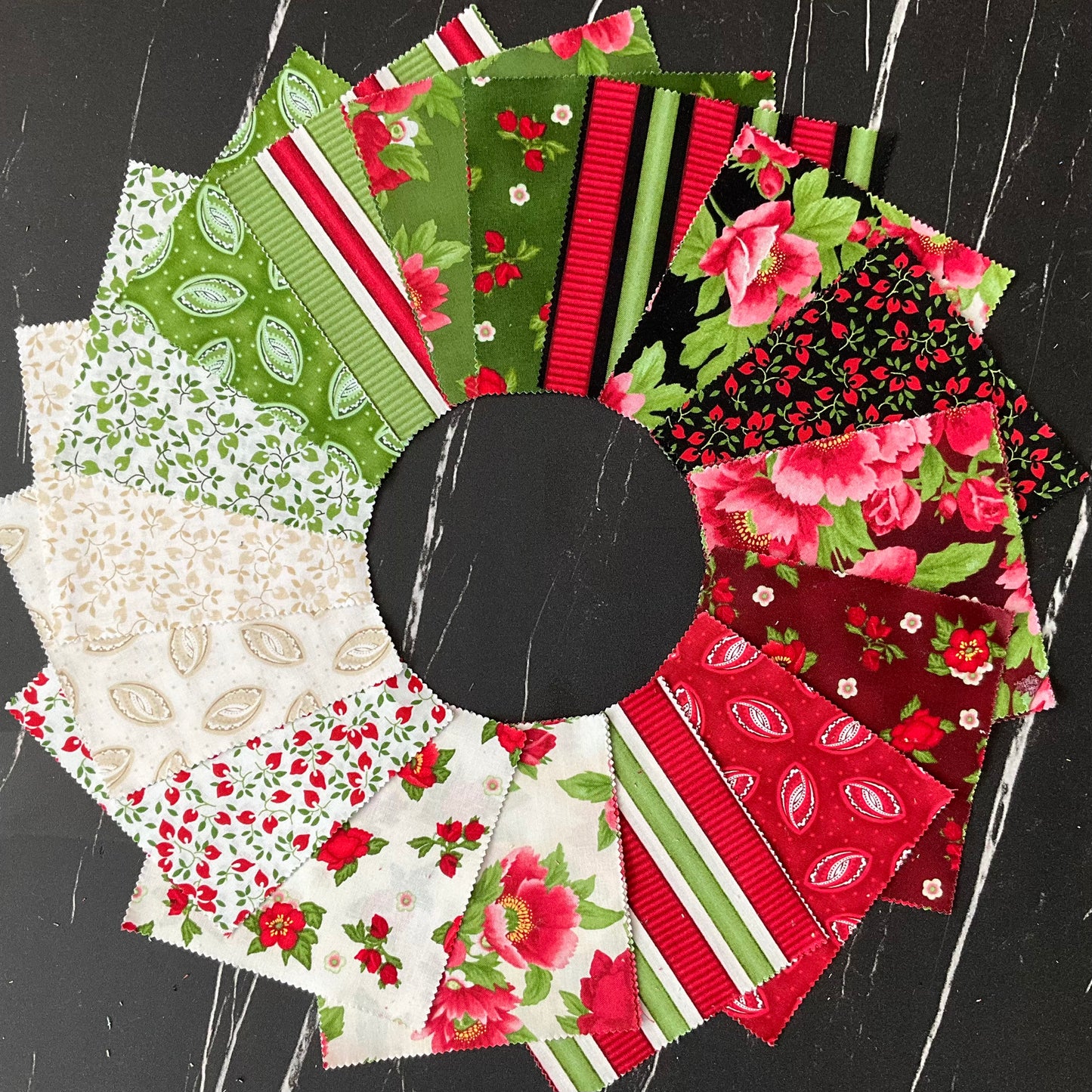 Flowerhouse Scarlet's Garden - Layer Cake