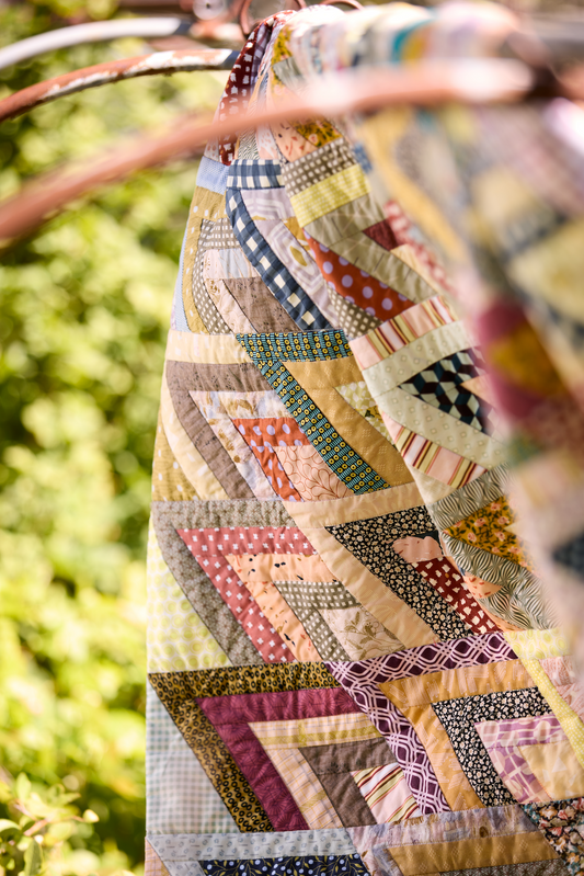 Gathered by Jen Kingwell : Trentham Quilt Kit