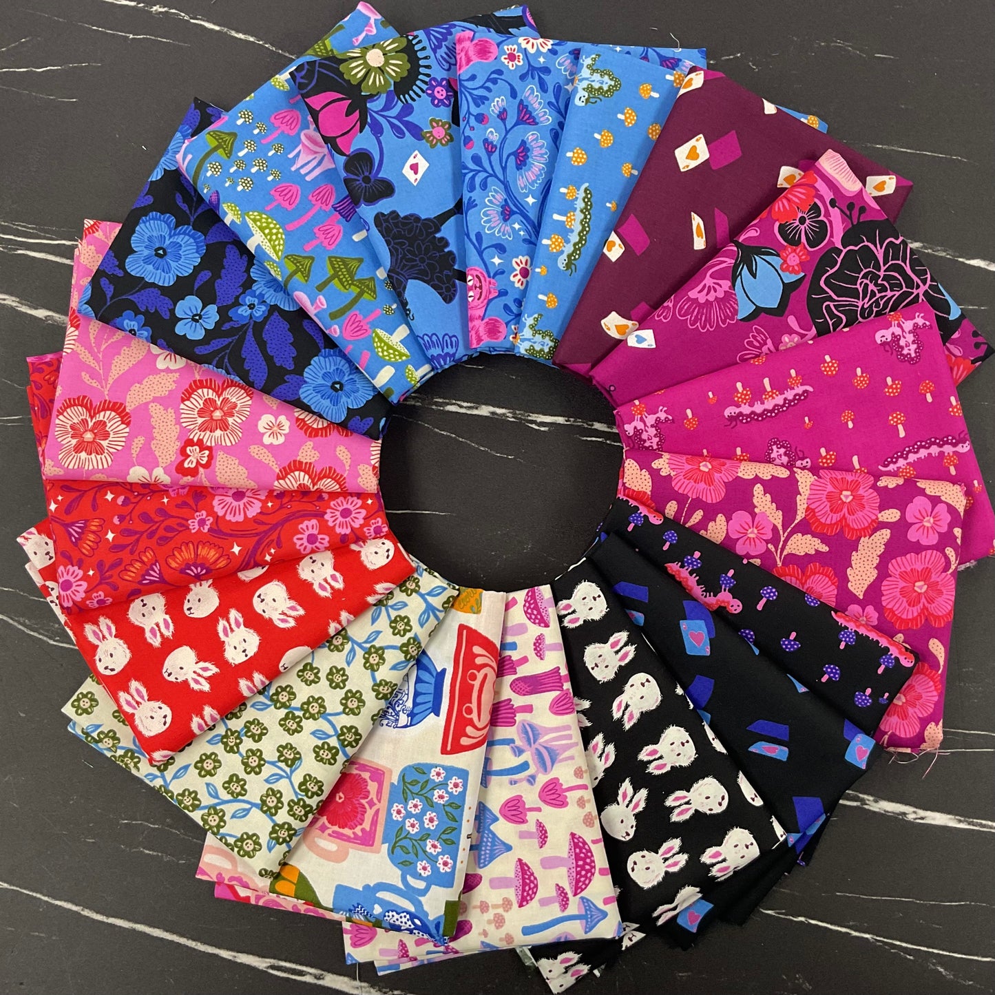 Hello Alice by Sarah Watts : Fabric Bundles