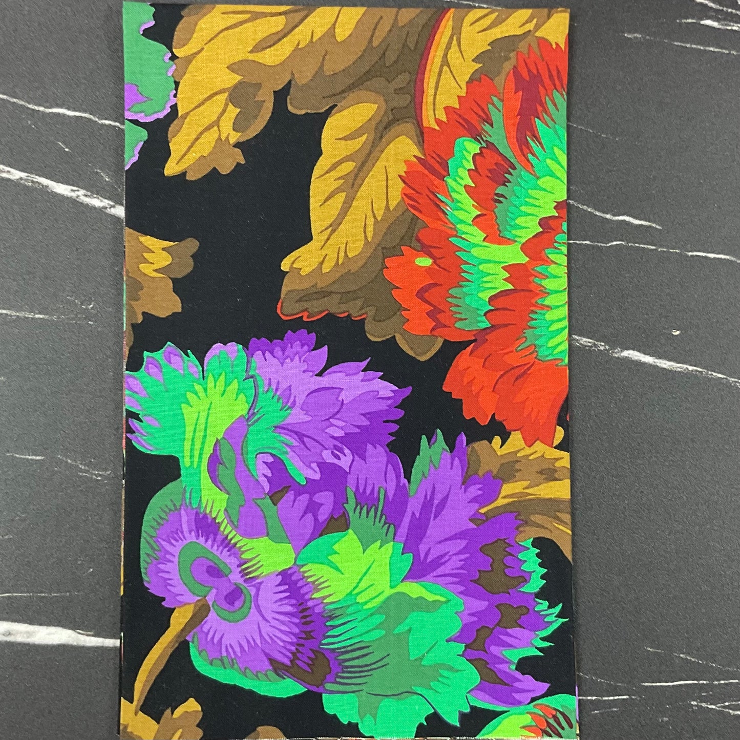 Kaffe Fassett Collective August 2025 : Rosemary Dark PWPJ134.DARK