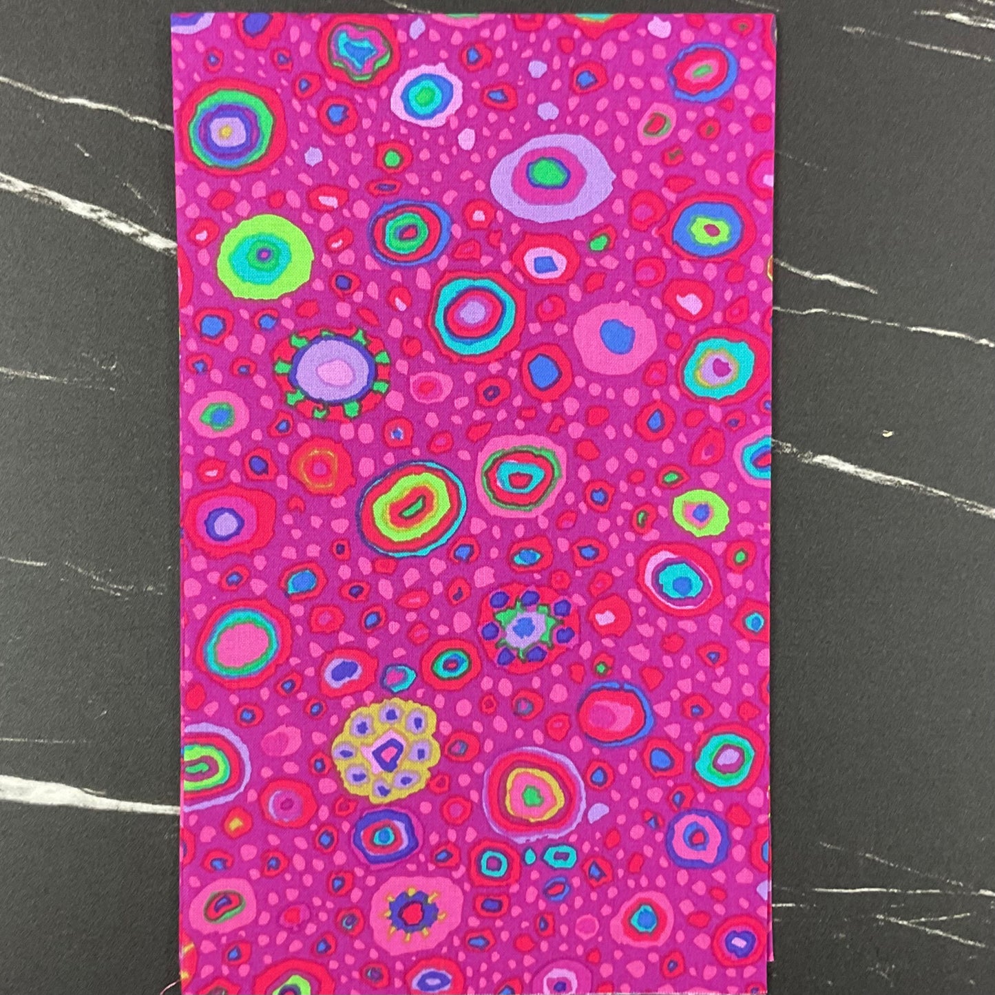 Kaffe Fassett Collective August 2025 : Roman Glass Violet PWGP001.VIOLET