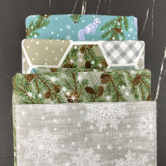 Chill Factor Flannel by Raquel Maciel : Hexagon Winter Dreams Quilt Kit