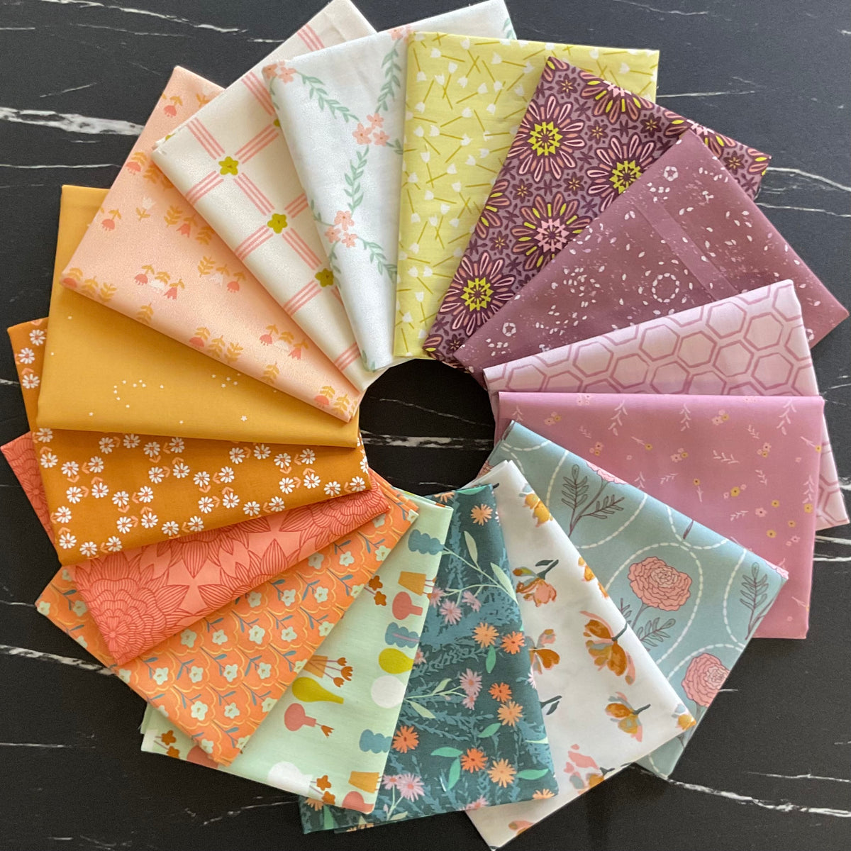 GeoBloom by Sewcial Bee Collective : Fabric Bundles