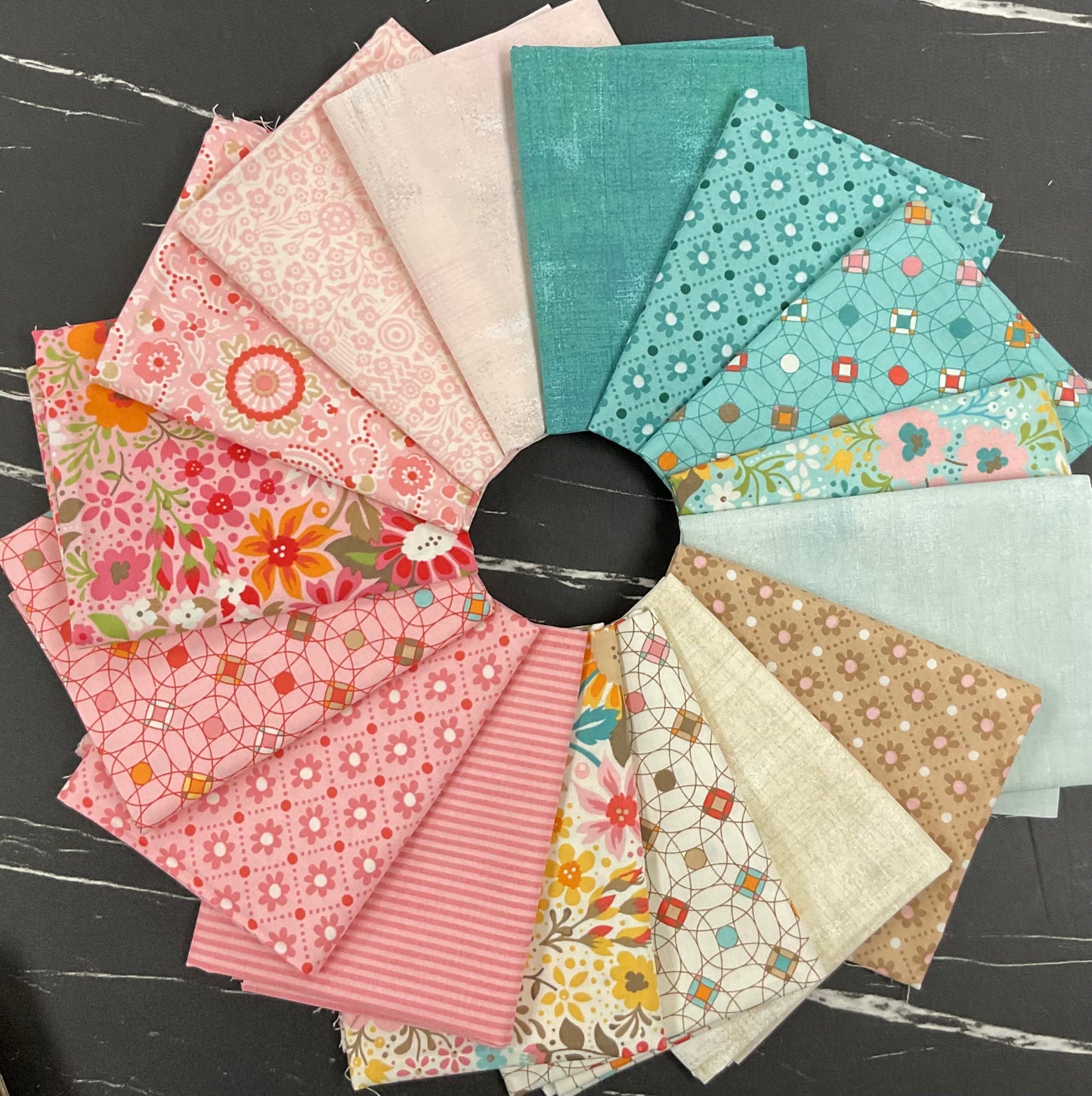 Sunday Brunch by BasicGrey : Fabric Bundles