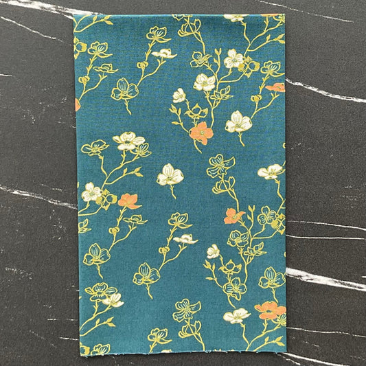 In the Garden by Jennifer Moore / Monaluna : Dogwood Mossy 53630-10