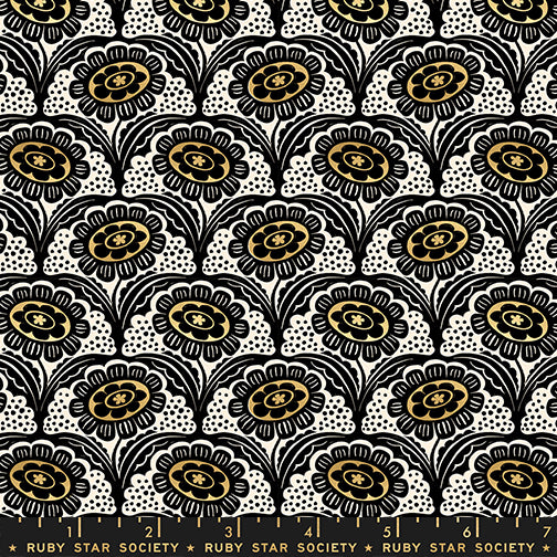 Ink Shop by Sarah Watts : Scallop Flower Metallic Gold RS2140 14M