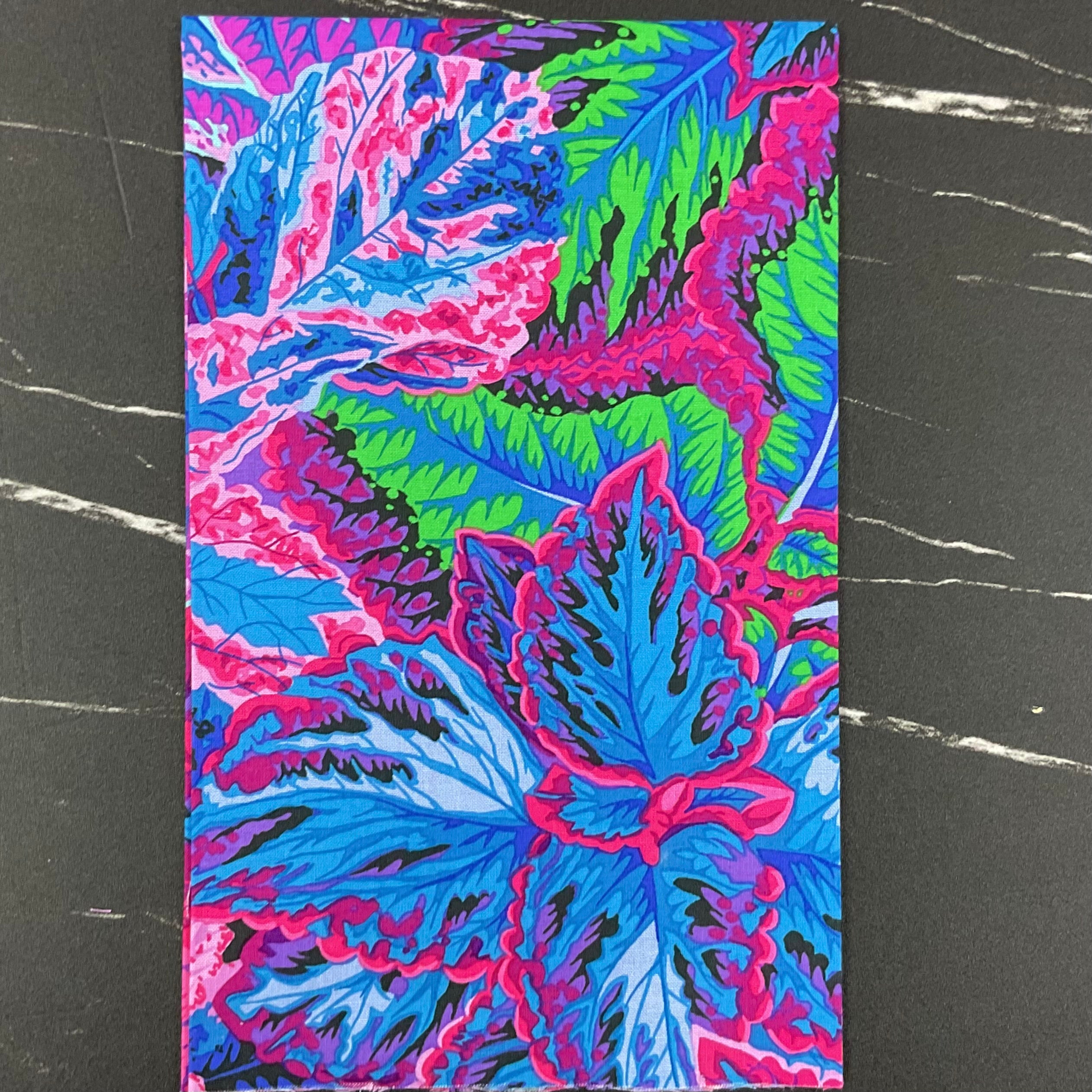 Kaffe Fassett Collective August 2025 : Bold Leaves Blue PWPJ132