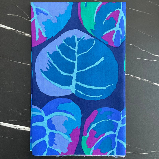 Kaffe Fassett Collective February 2025 : Palm Leaves Blue - PWGP208.BLUE