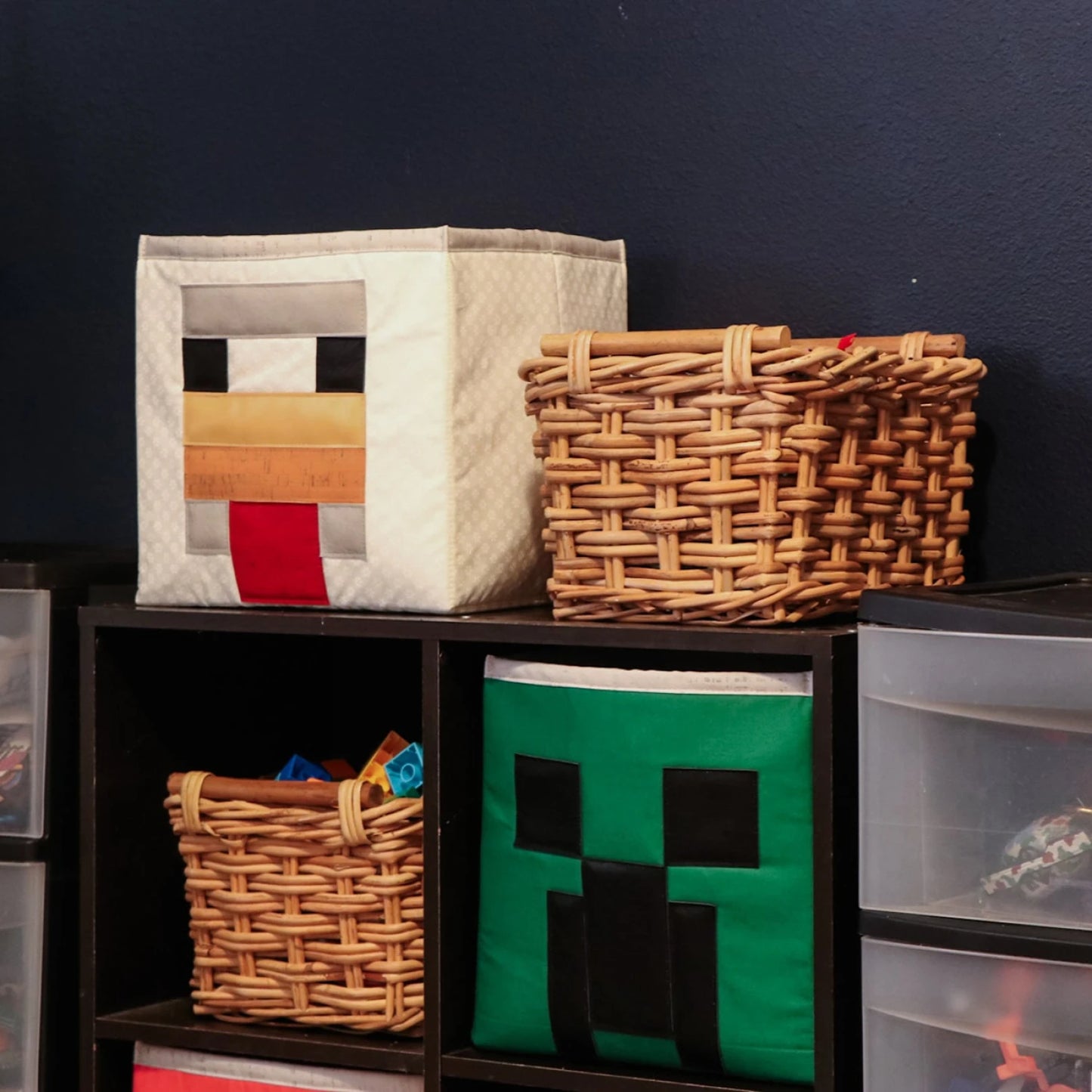 Bloomwood Simple Storage Cubes Pattern by Sallie Tomato