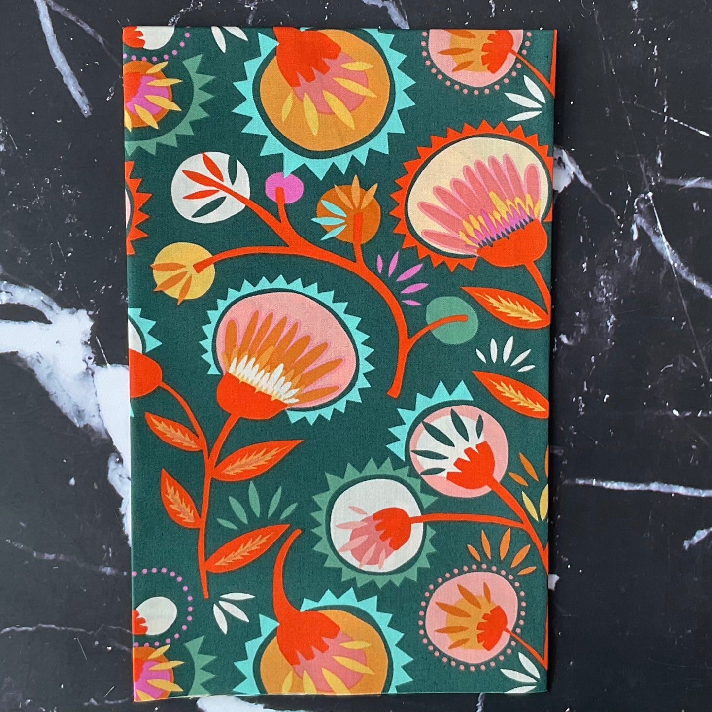 Lakelife by Jessica Swift : Kattaland Flora Deep, LKL51309