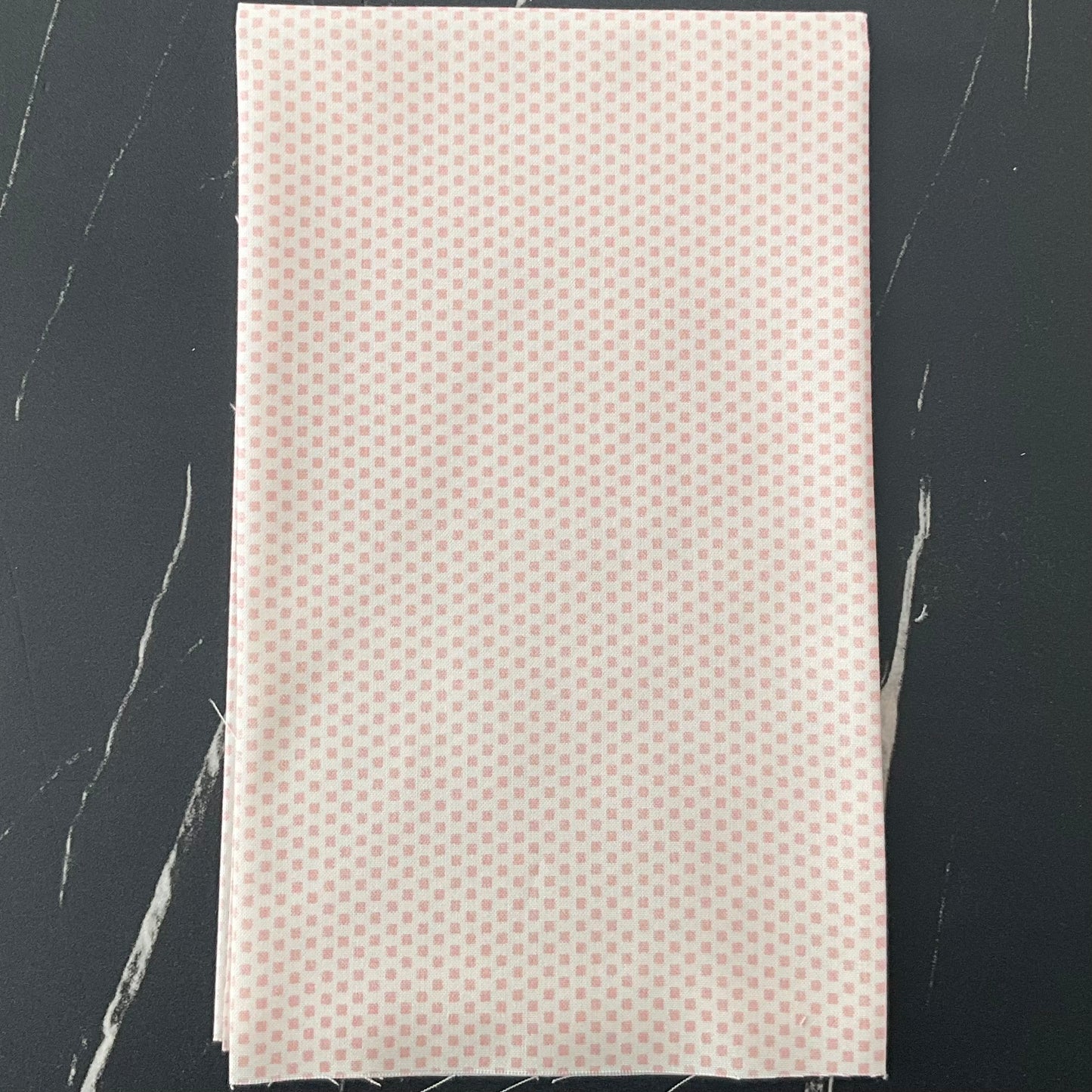 Mixed Bag of Bonbons by Jen Kingwell : White Pink 18256 11