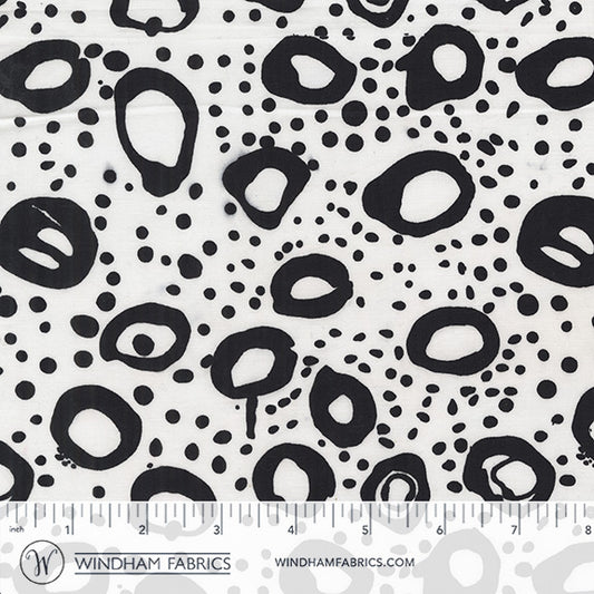 Moody Mod: Part 1 by Marcia Derse - Zen Garden Black & White Cookies 756Q-1