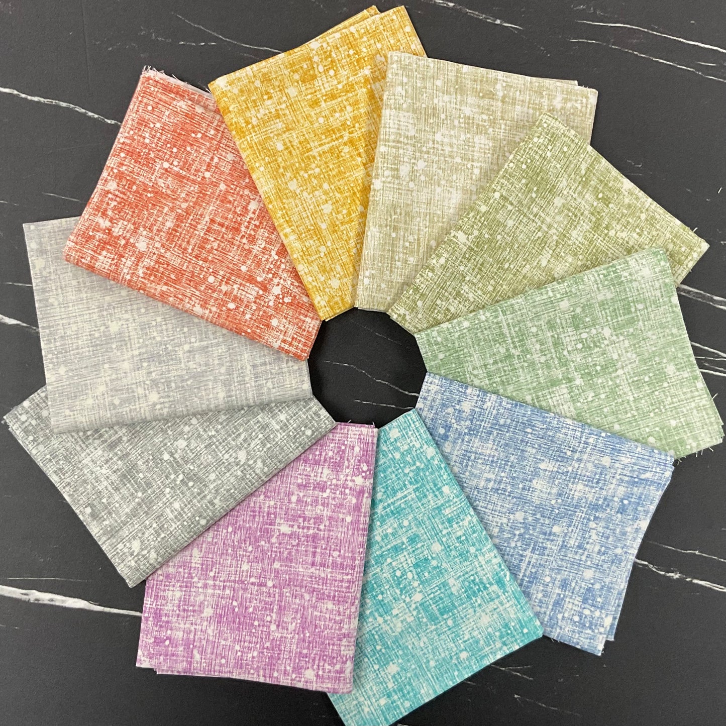 Natura by Painted Sky Studio : Poppin' Posies Quilt Kit