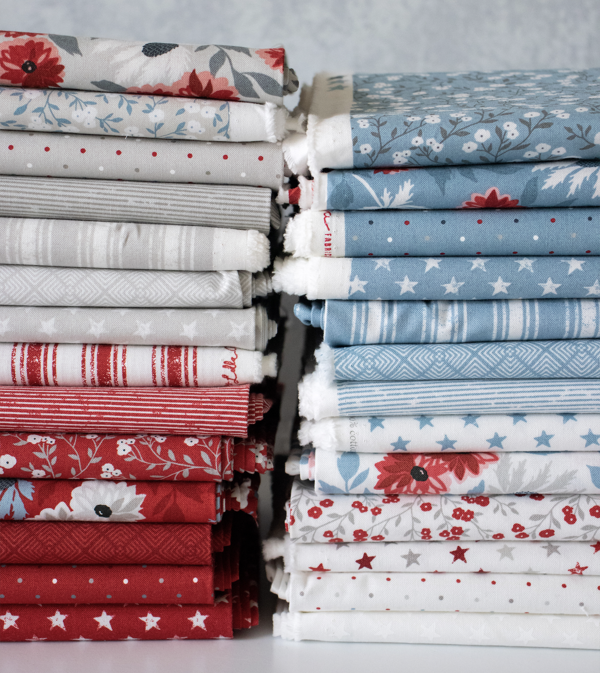 Old Glory by Lella Boutique : Mini Charm Pack