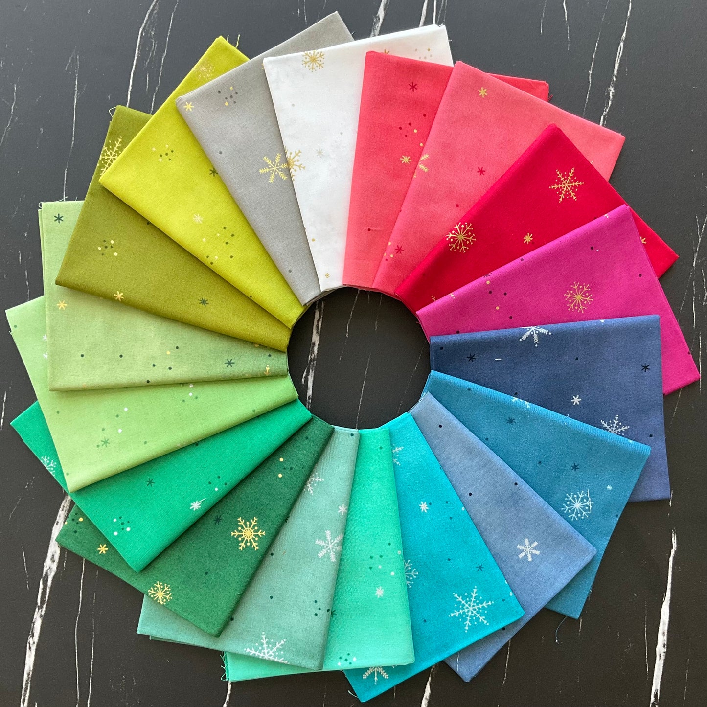 Ombre Flurries by V and Co. - Kelly 10874 323MS