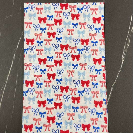 Patriotic Minis by P&B Textiles : Fabric Bundles