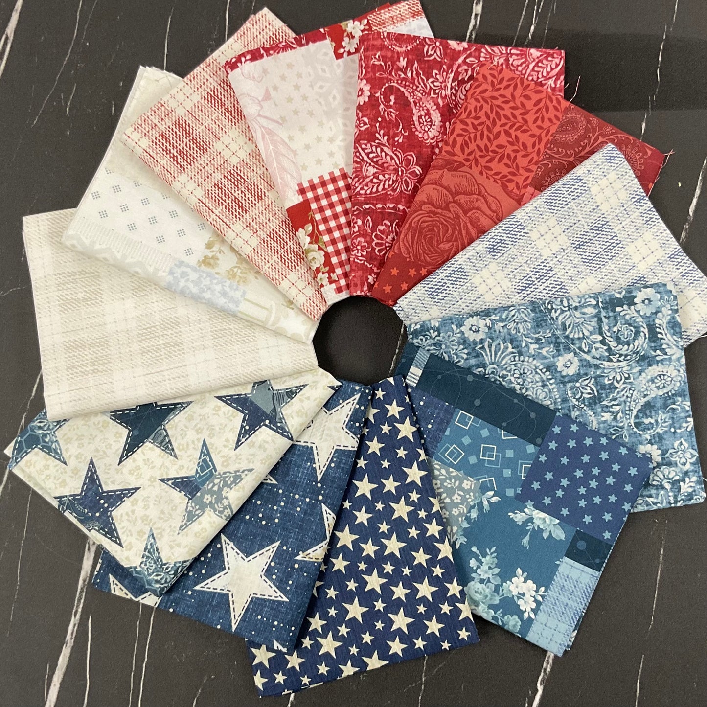 Pieces of America by Lilac Bee Designs : Fabric Bundles Including Panels