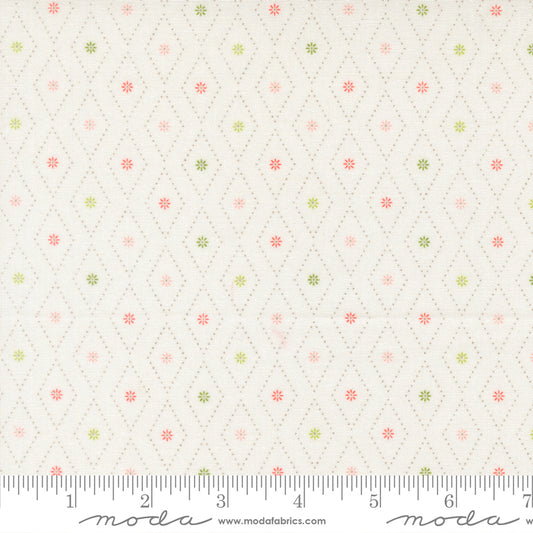 Poinsettia & Pear by Sherri & Chelsi : Argyle Cloud 37716 11