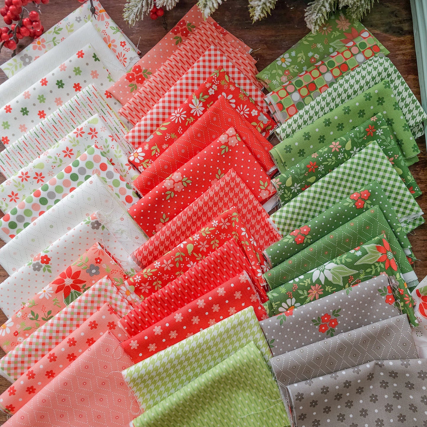 Poinsettia & Pear by Sherri & Chelsi : Charm Pack