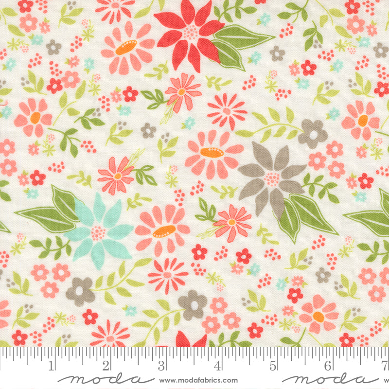 Poinsettia & Pear by Sherri & Chelsi : Poinsettia Florals Cloud 37710 11