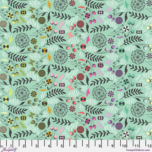 Prince Charming Déjà Vu by Tula Pink : Dandelion Sweetmint PWTP279.SWEETMINT