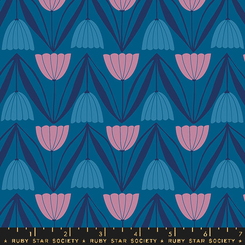 Endpaper by Jen Hewett  -  Tulips Blue Raspberry RS6043 16 (Estimated Ship Date Nov. 2024)