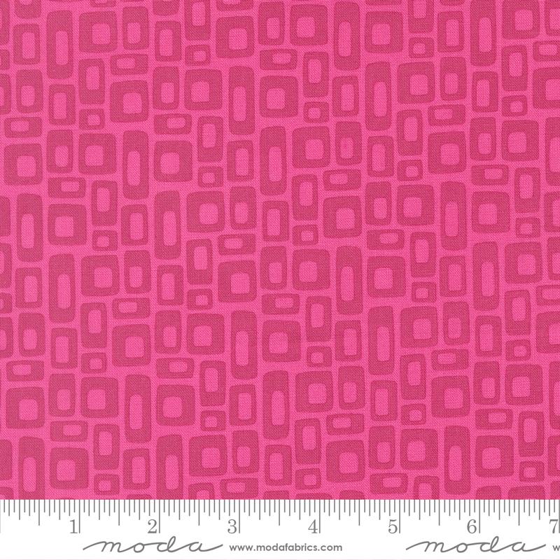 Scenery by Elizabeth Hartman : Scenery Marshmallow Fuchsia 51273 20