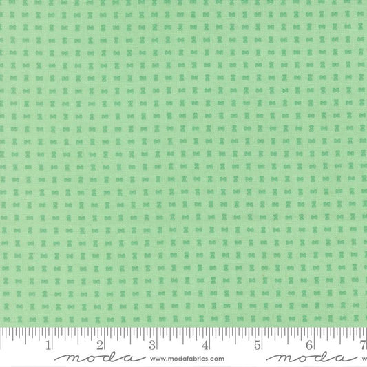 Scenery by Elizabeth Hartman : Scenery Spools Aqua 51277 18