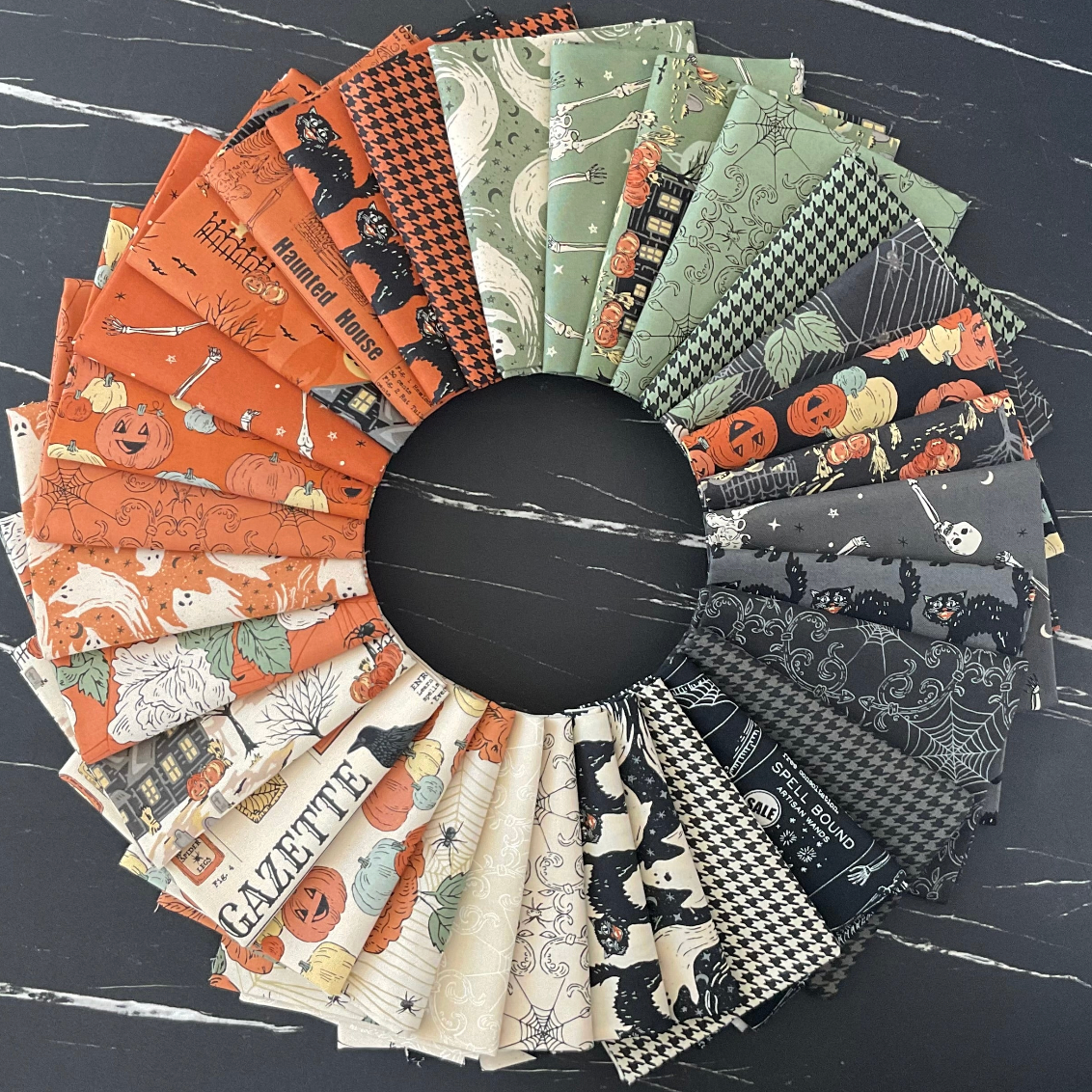 Home Sweet Haunt by Stacy Iest Hsu : Spooky Halloween Scene Bone 20912 11