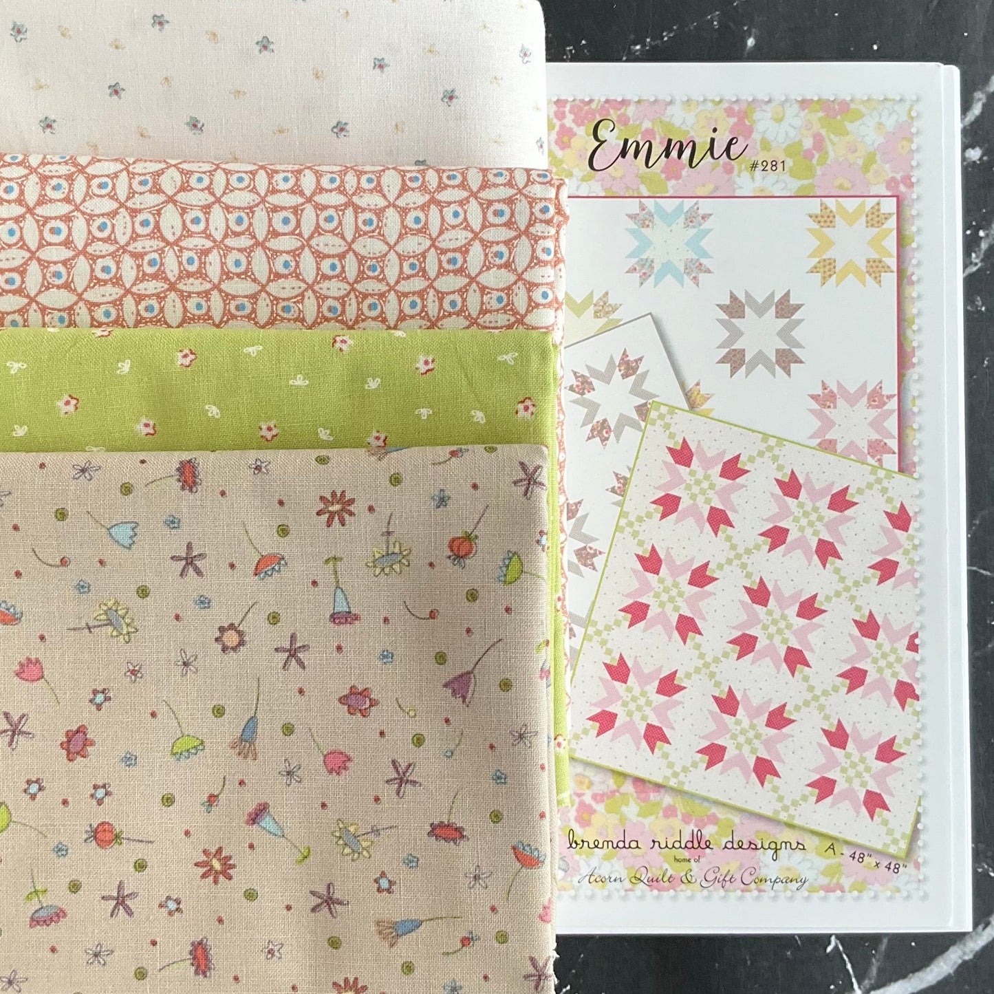 Simply Be by Anni Downs : Emmie Quilt Kit - 1 Left!