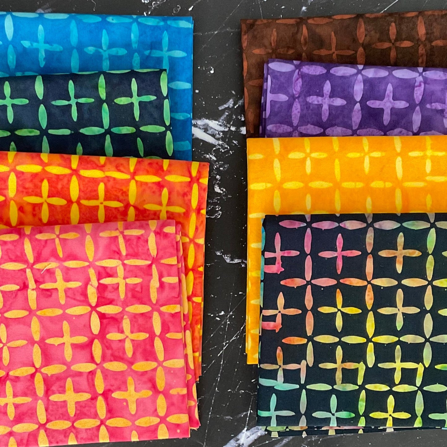 Splendor Quiltessentials 7 Batiks - Intersection Bundle