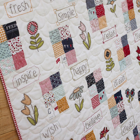 Vintage by Sweetwater : Bloom Quilt Kit