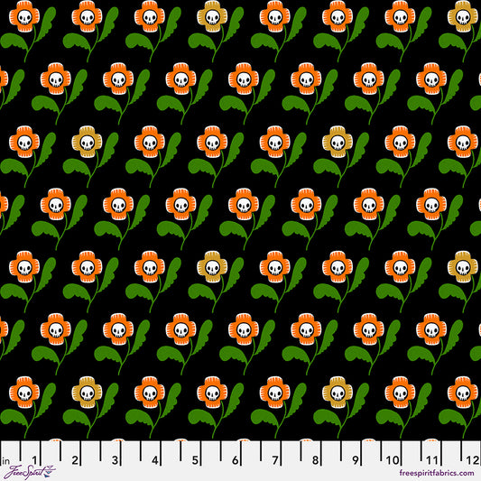 Witchy Ways by Cori Dantini : Skull Flowers Black PWCD144.XBLACK