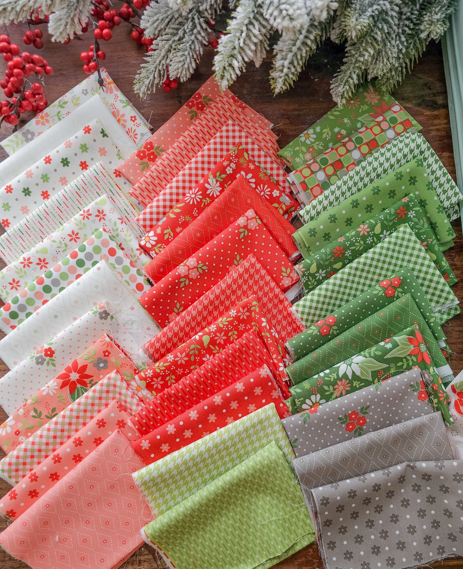 Poinsettia & Pear by Sherri & Chelsi Moda Fabrics