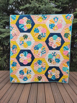 animal animal by Ruby Star Collaborative : Granddaughter's Daisy Quilt Kit (Estimated Arrival Feb. 2025)