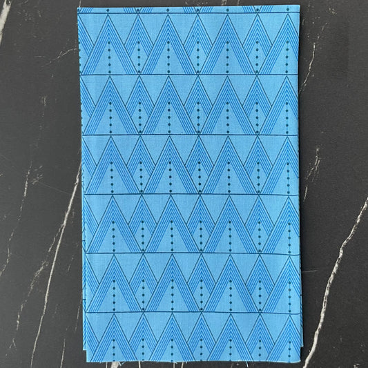 40 by Giucy Giuce : Tuxedo Zodon 1404-B