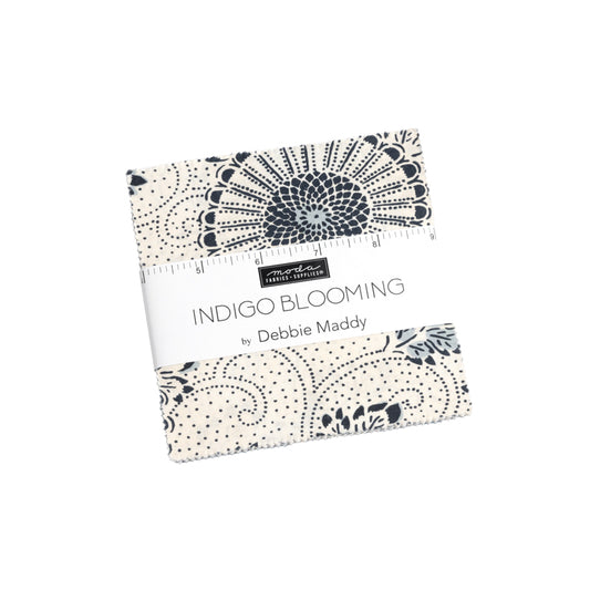 Indigo Blooming by Debbie Maddy : Charm Pack