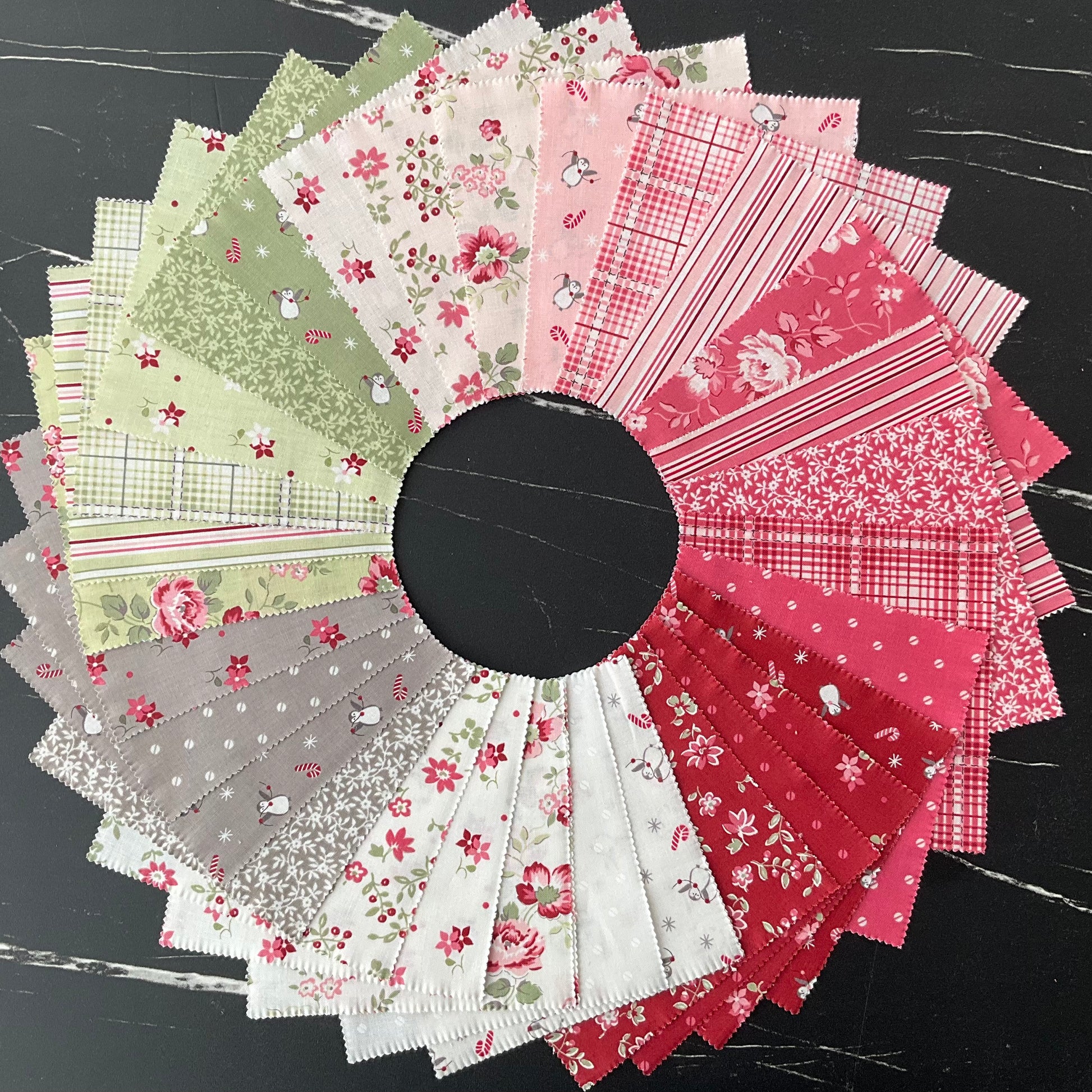 A Very Sweet Christmas by Bunny Hill Designs : Charm Pack