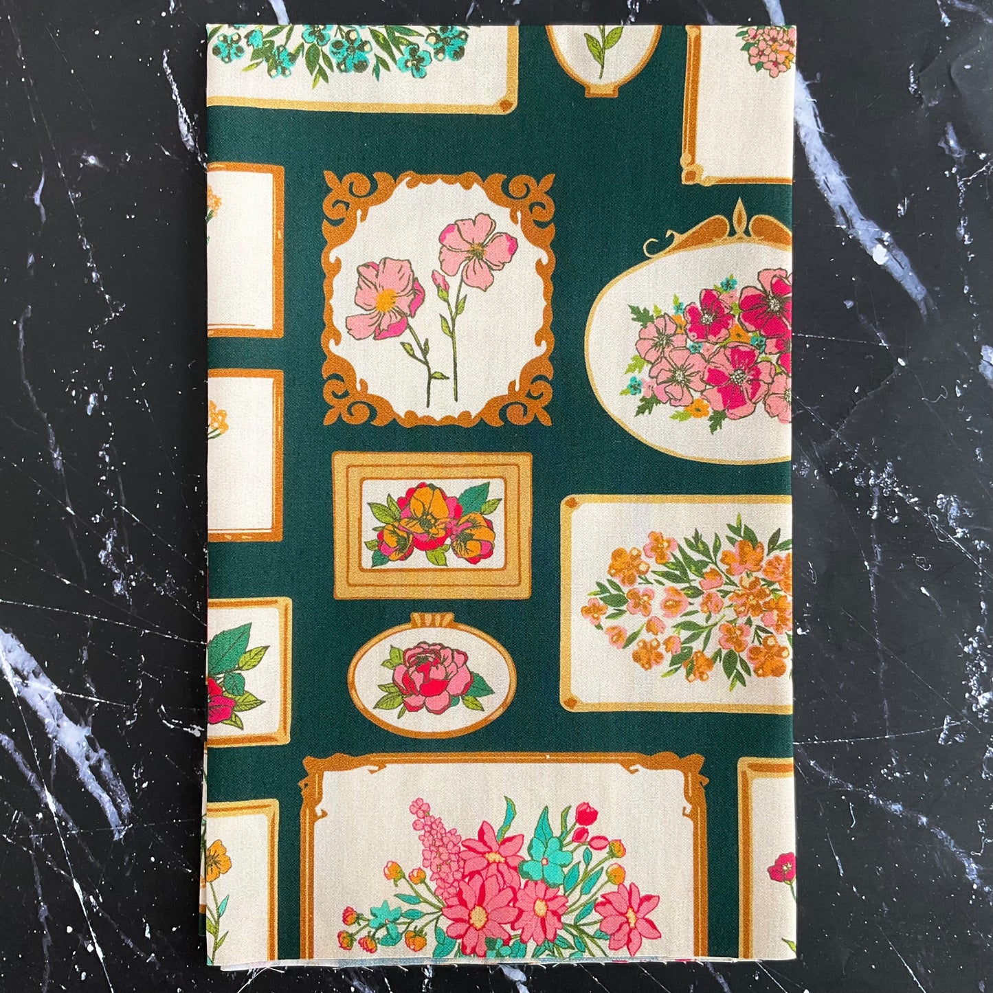 Abode by Maureen Cracknell : Fabric Bundles