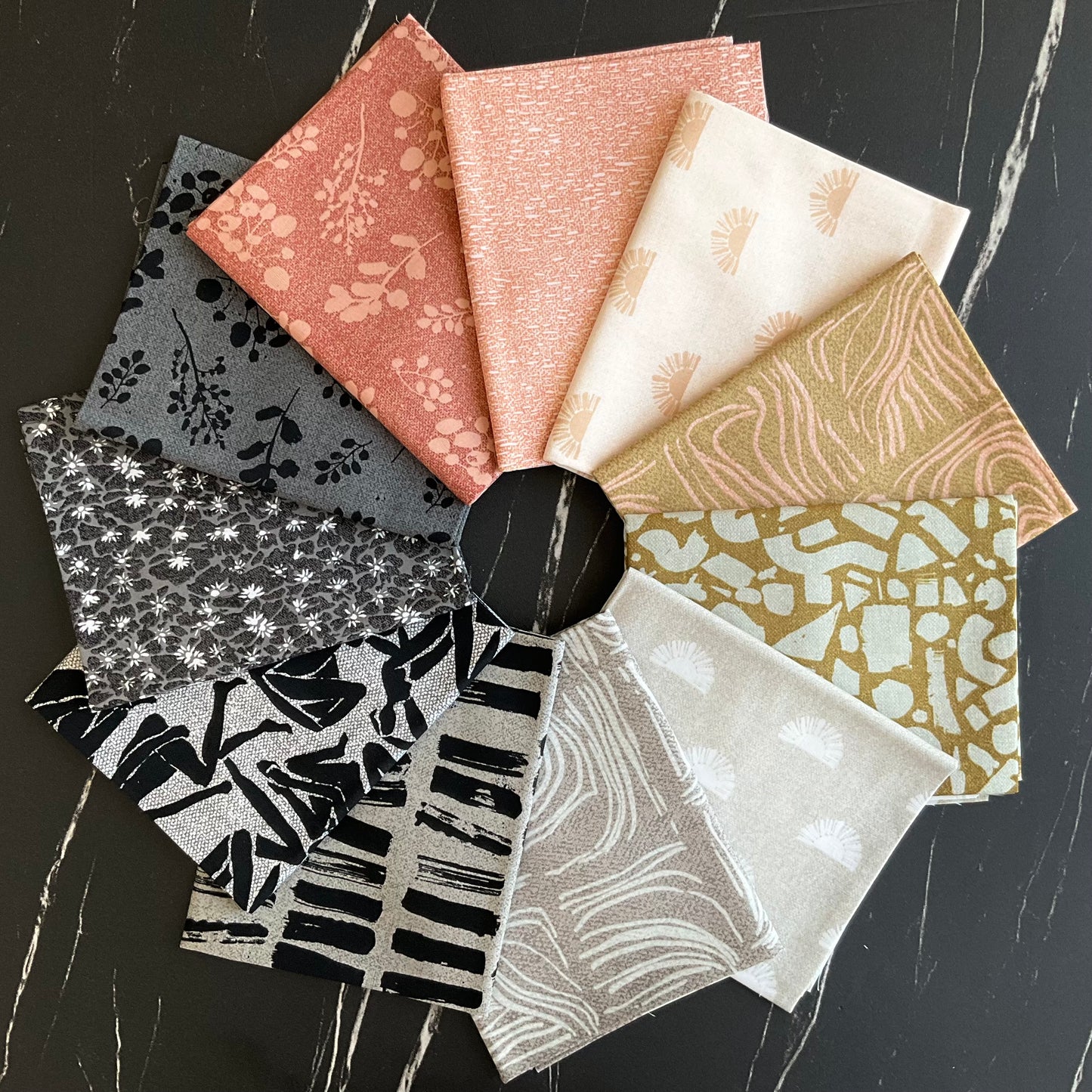 AbstrArt by Katarina Roccella : Fabric Bundles