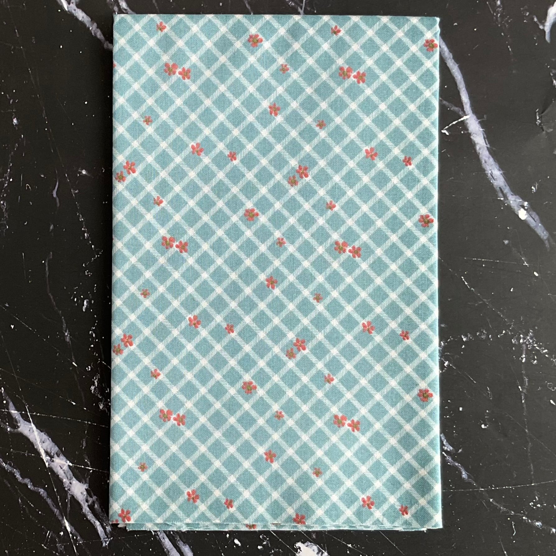 Albion by Amy Smart : Floral Plaid Dream