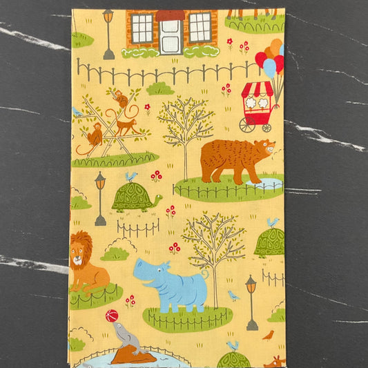 Animal Park Fun by Stacy Iest Hsu : Fabric Bundles Including 3 Panels