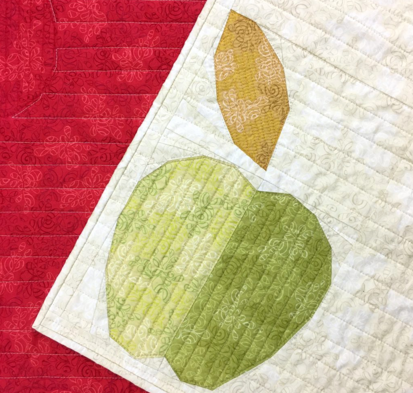 Apple Turnover Quilt Pattern by Whole Circle Studio