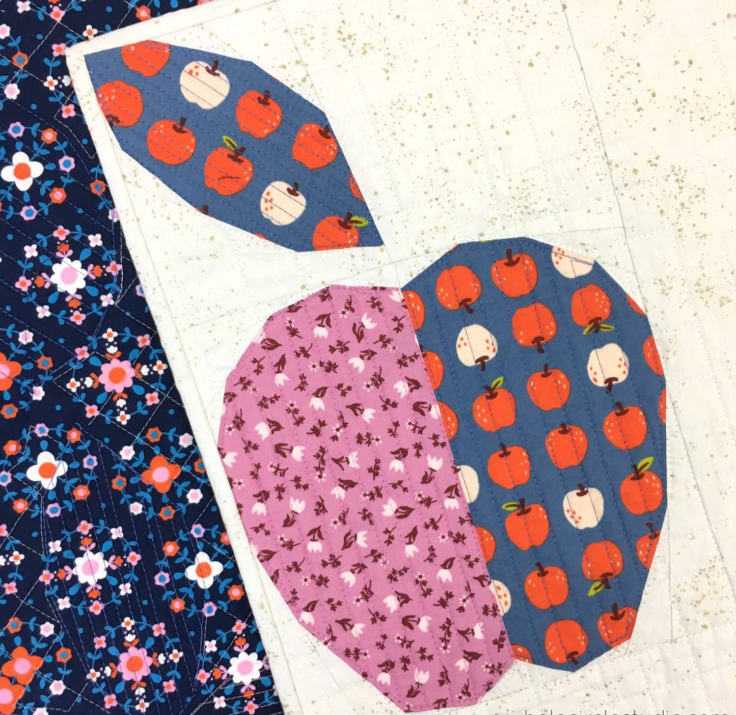 Apple Turnover Quilt Pattern by Whole Circle Studio