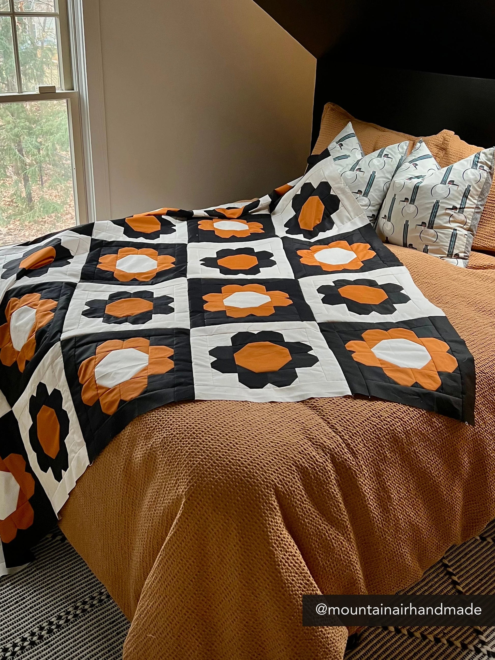 Best Buds Quilt Quilt Pattern by Pen + Paper Patterns